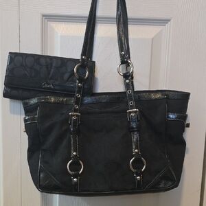 Coach Black Shoulder Bag and Wallet Set